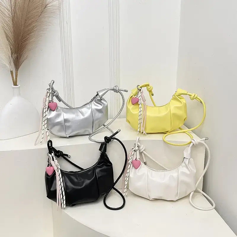 Trendy Heart Heart Bag for Women Shoulder Crossbody Commuter - Image 2