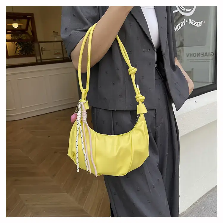 Trendy Heart Heart Bag for Women Shoulder Crossbody Commuter — feature 11