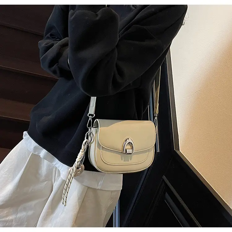 Women Saddle Bag Cream New Arrival 2025 — feature 14