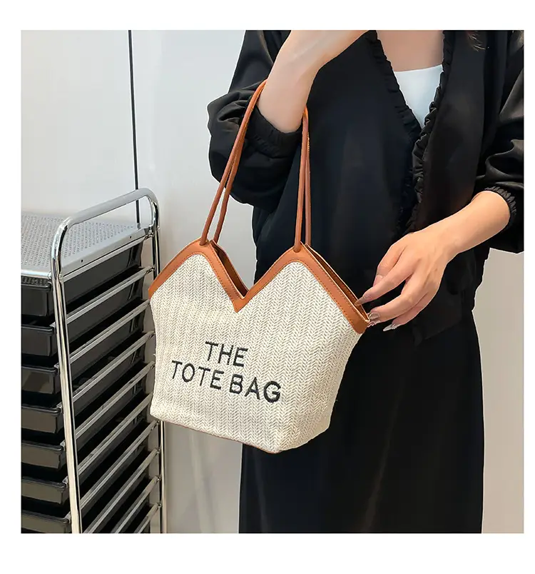 Women Straw Tote Bag Niche Design Shoulder Bag 2025 — feature 11