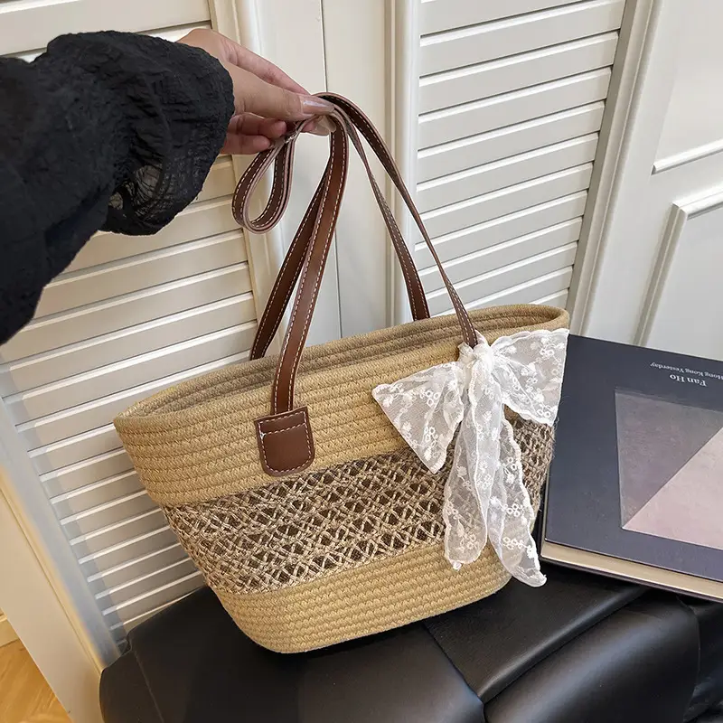 Women's Straw Commuter Bag with Leather Handle - Image 6