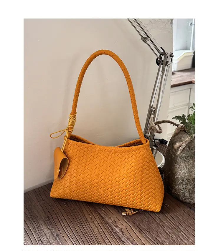 Women's 2025 Trendy White Embroidered Shoulder Bag — feature 27