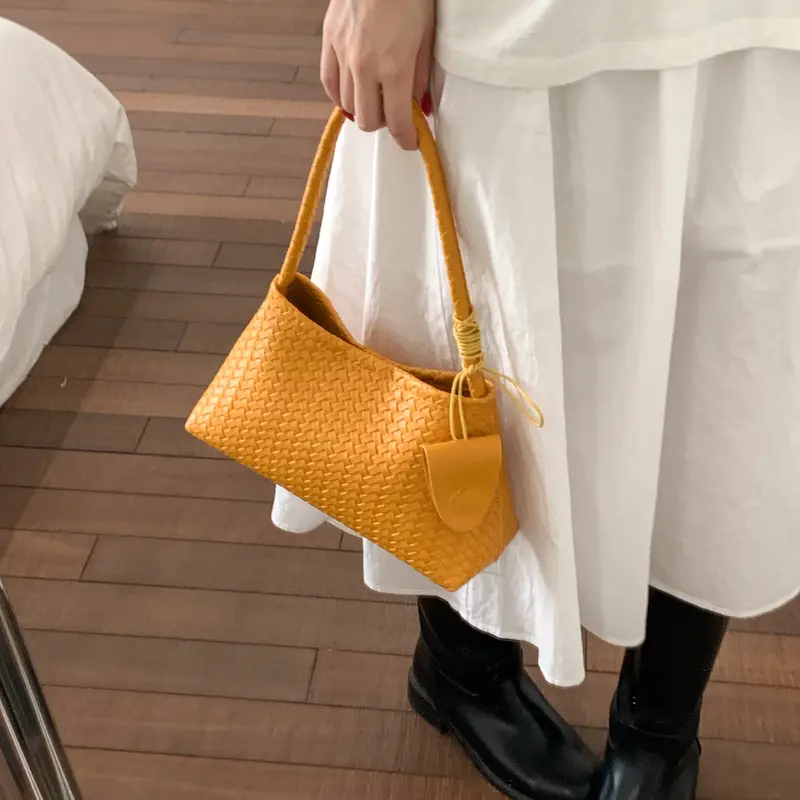 Women's 2025 Trendy White Embroidered Shoulder Bag