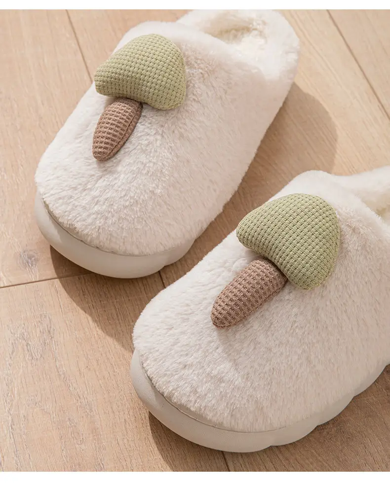Ins-Style Cute Cotton Slippers for Winter Home Use, Indoor and Outdoor Thick-Soled Non-Slip Warm Plush Autumn and Winter Couple Slippers — feature 5