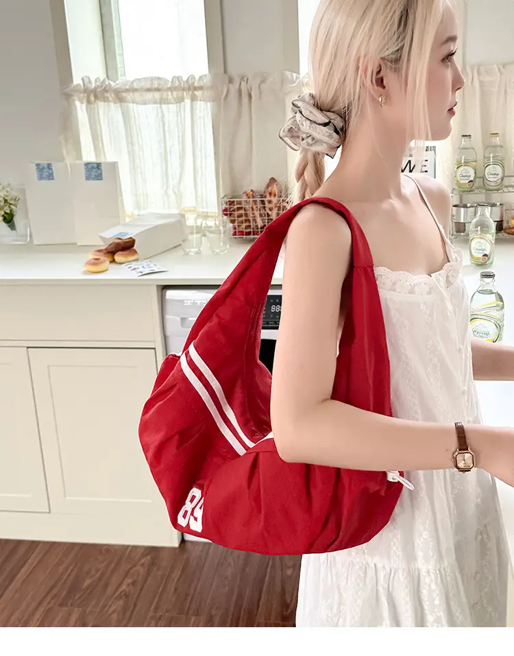 Red 889 Sports Bag for Women Large Capacity — feature 14