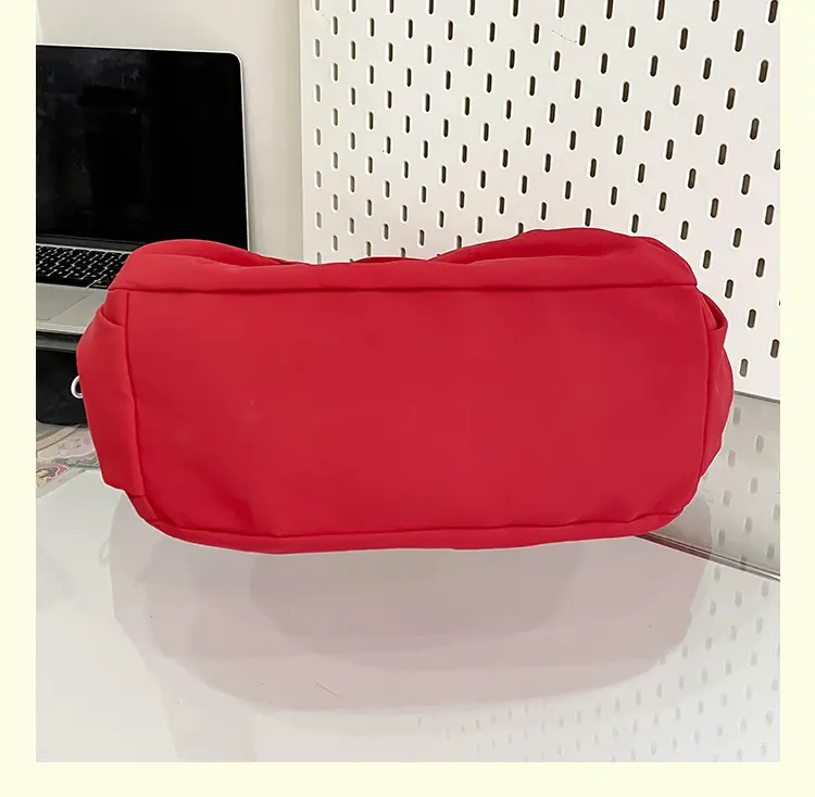 Red 889 Sports Bag for Women Large Capacity — feature 29