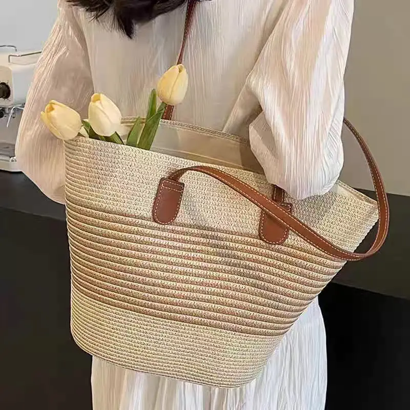 Women Woven Straw Beach Bag Large Capacity Shoulder Bag - Image 5