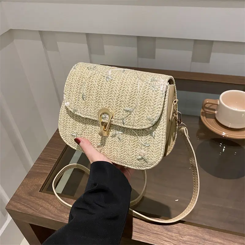 Korean Pattern Lock Crossbody Bag White 2024 - Image 5