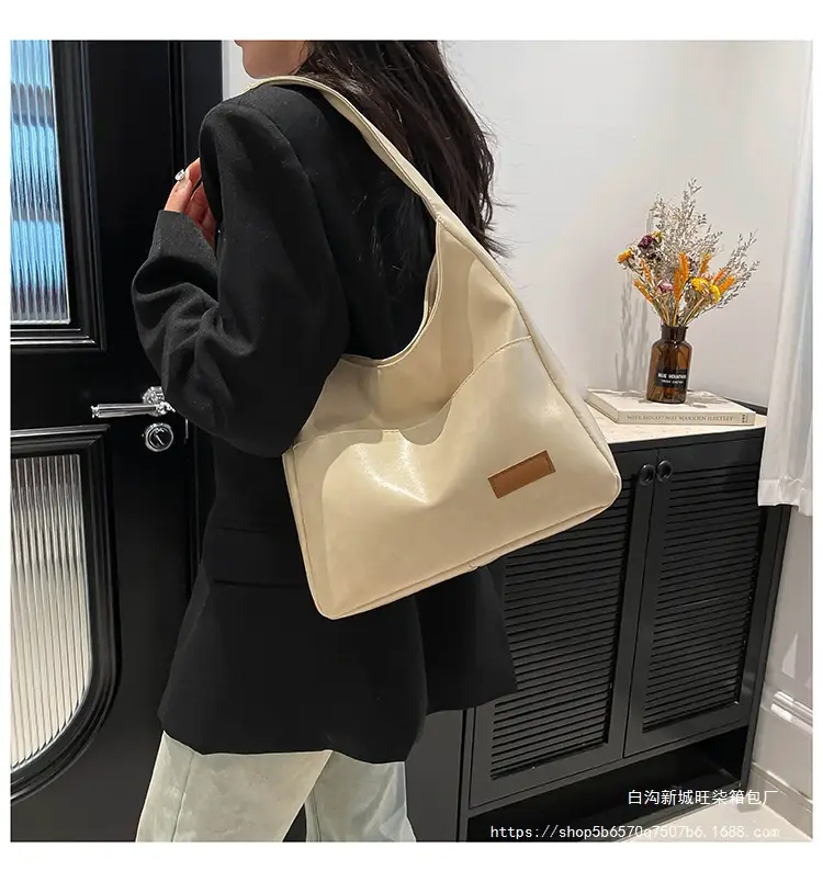 Women's White Casual Shoulder Bag 2025 — feature 9