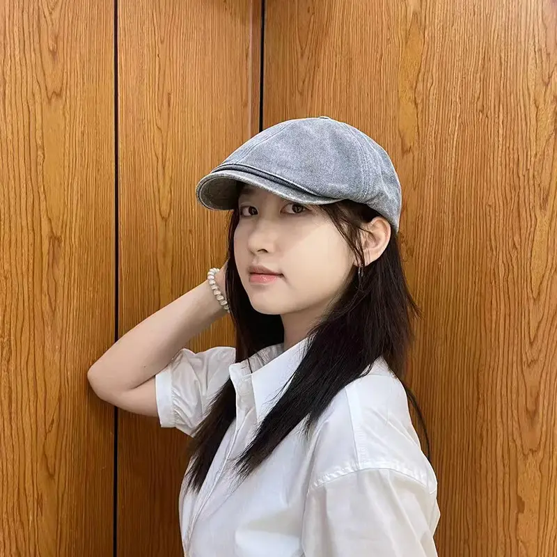 Women Japanese Retro Duckbill Cap Brown 2025 — feature 9