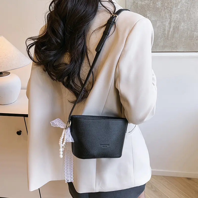Red Korean Style Women's Shoulder Bag 2025 - Image 9