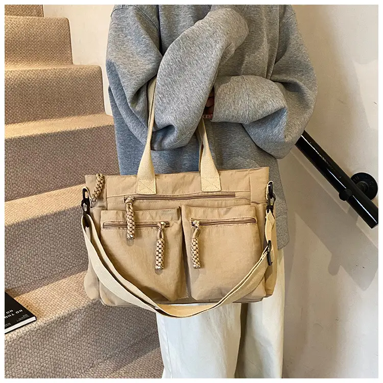 Nylon Large Capacity Travel Tote Bag for Women — feature 16