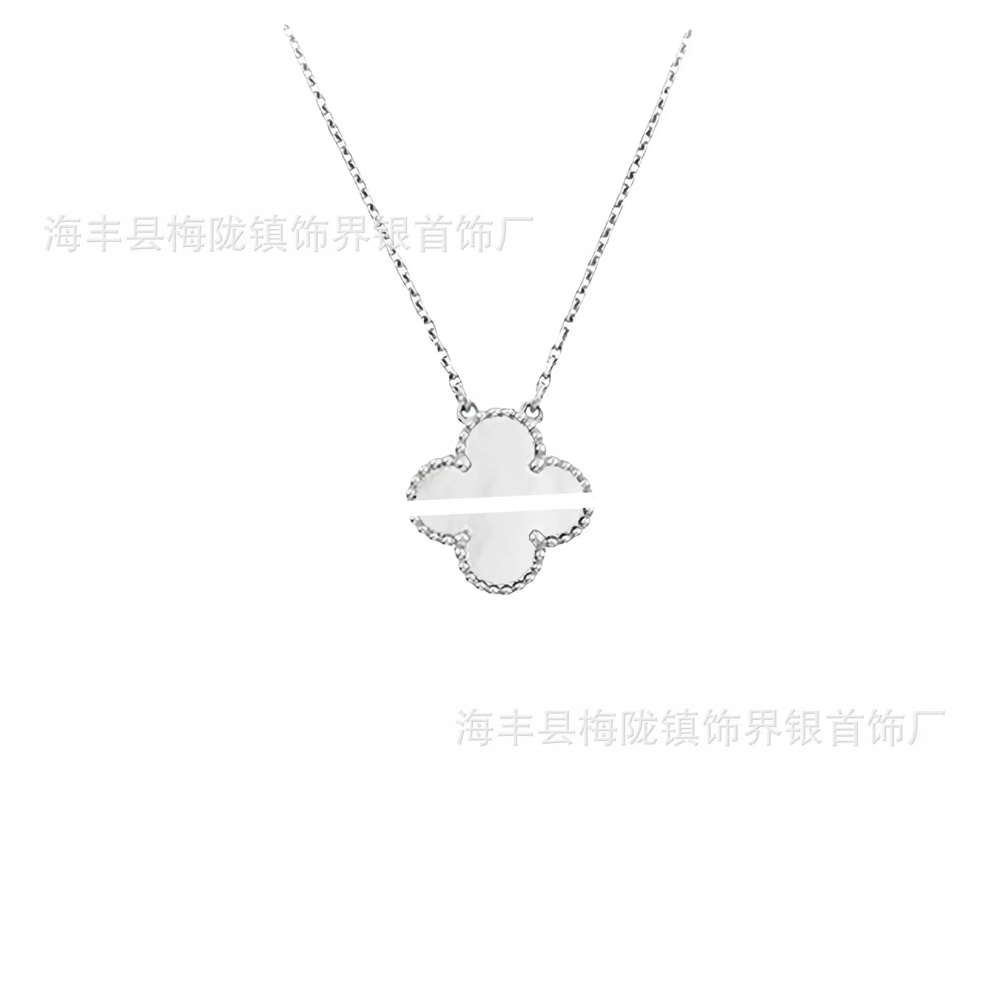 Four-Leaf Clover Necklace for Women 18K Gold Rose Gold