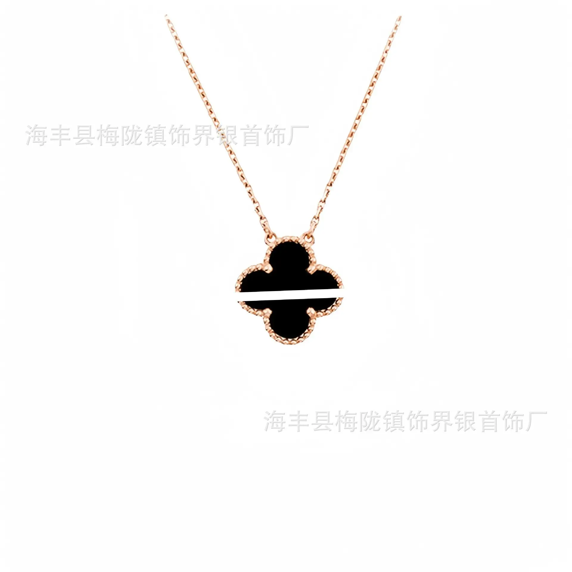Four-Leaf Clover Necklace for Women 18K Gold Rose Gold