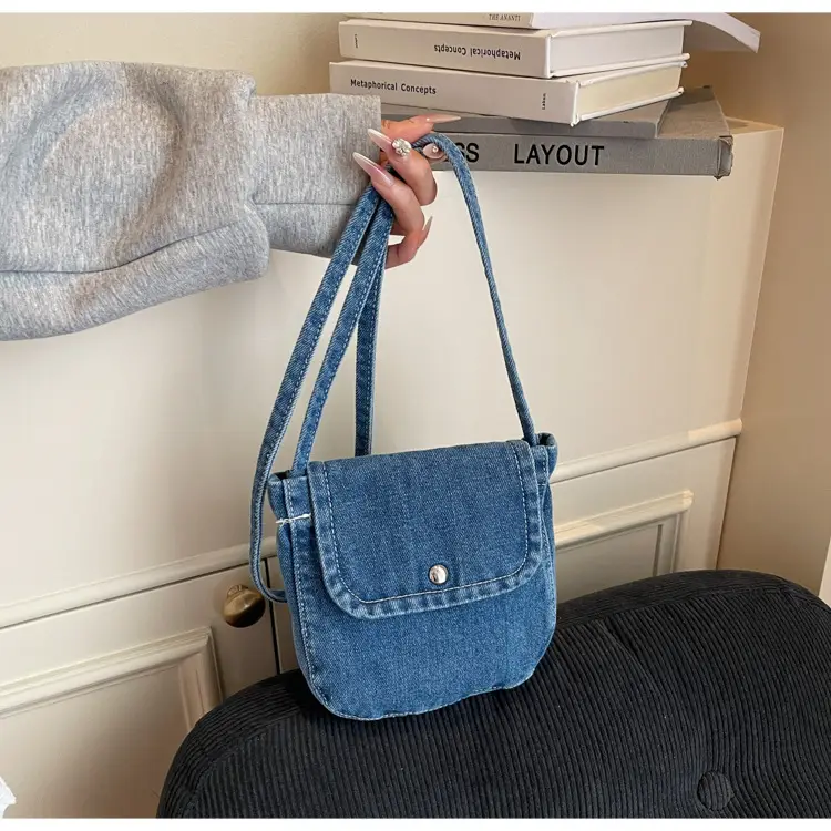2025 New Japanese Style Denim Crossbody Phone Bag — feature 17