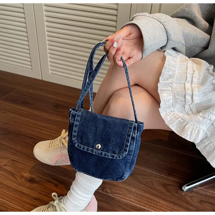 2025 New Japanese Style Denim Crossbody Phone Bag — feature 24