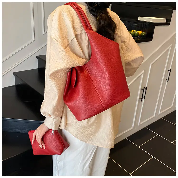 Women Large Capacity Tan Shoulder Bag 2025 — feature 15