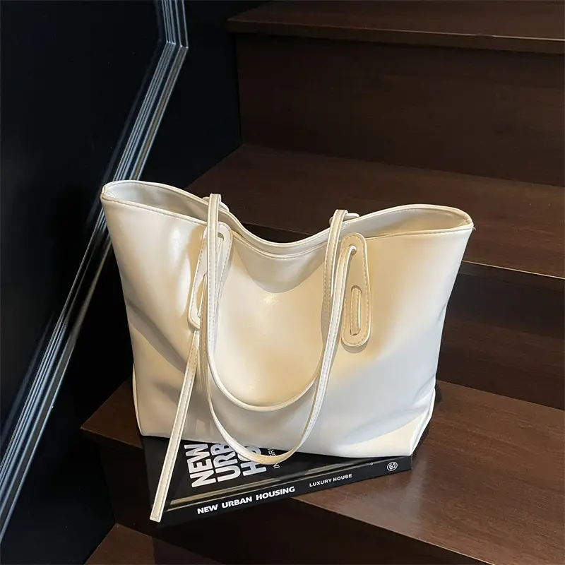 Black Leather Tote Bag for Women Large Capacity Shoulder Bag