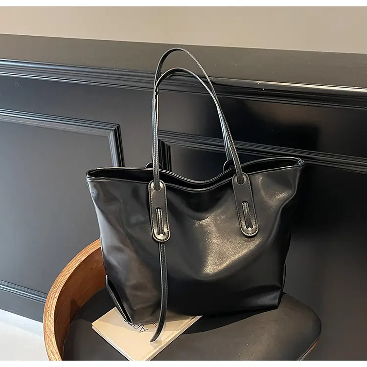 Black Leather Tote Bag for Women Large Capacity Shoulder Bag — feature 17