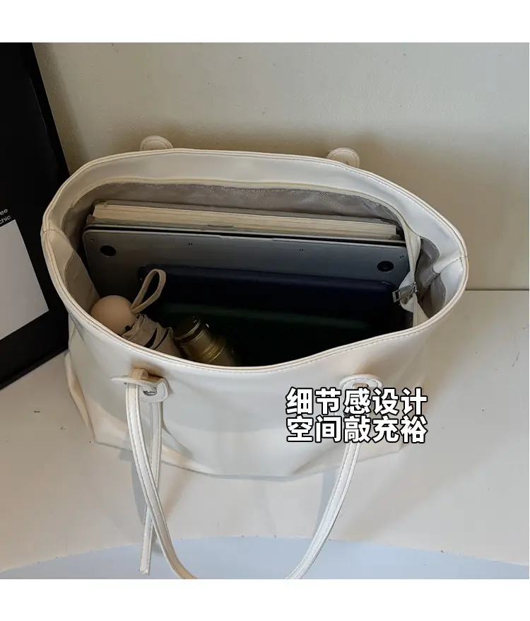 Black Leather Tote Bag for Women Large Capacity Shoulder Bag — feature 7