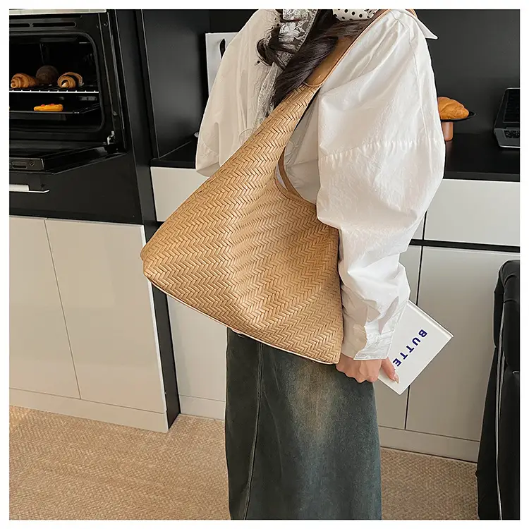 Stylish Woven Underarm Bag Large Capacity Single Shoulder — feature 10