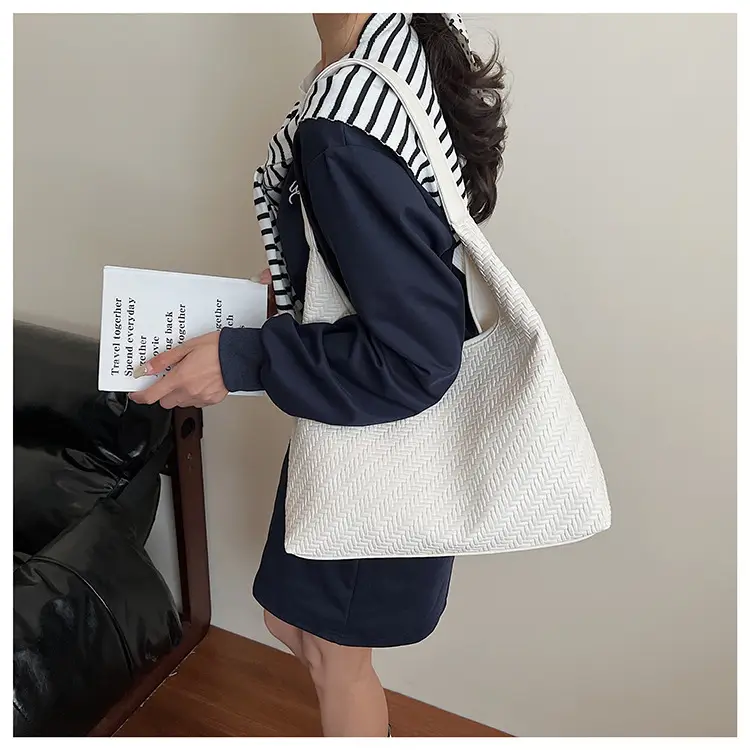Stylish Woven Underarm Bag Large Capacity Single Shoulder — feature 13