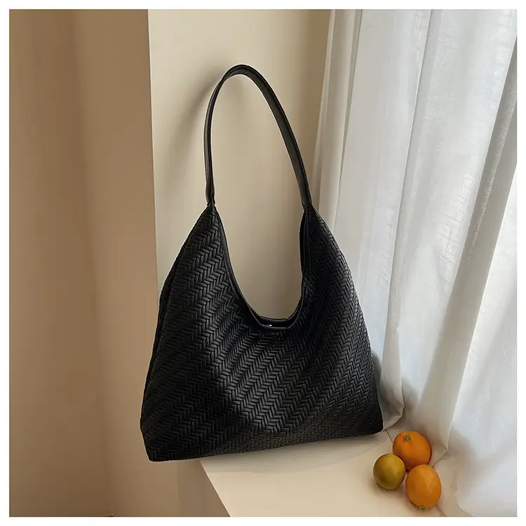 Stylish Woven Underarm Bag Large Capacity Single Shoulder — feature 23