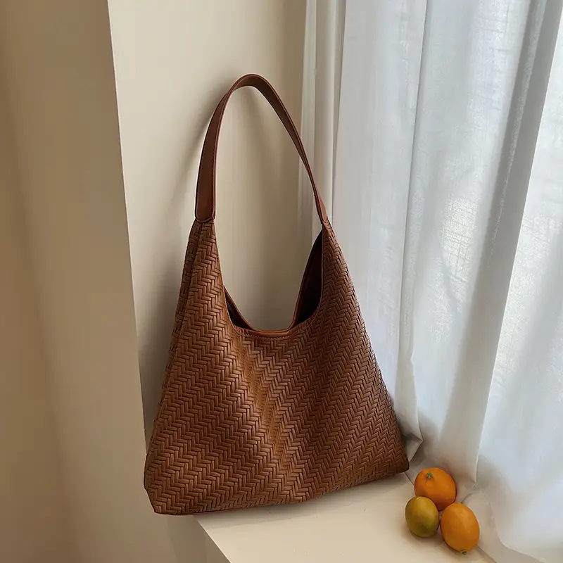 Stylish Woven Underarm Bag Large Capacity Single Shoulder - Image 4
