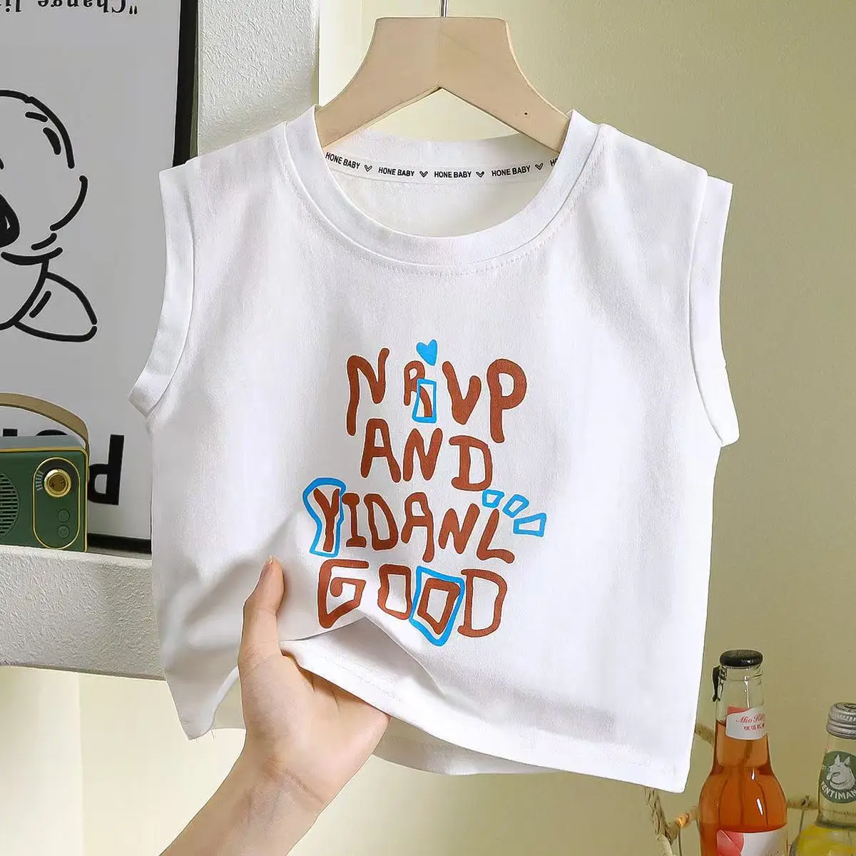 Girls White Graphic T-Shirt One Year Old — feature 6