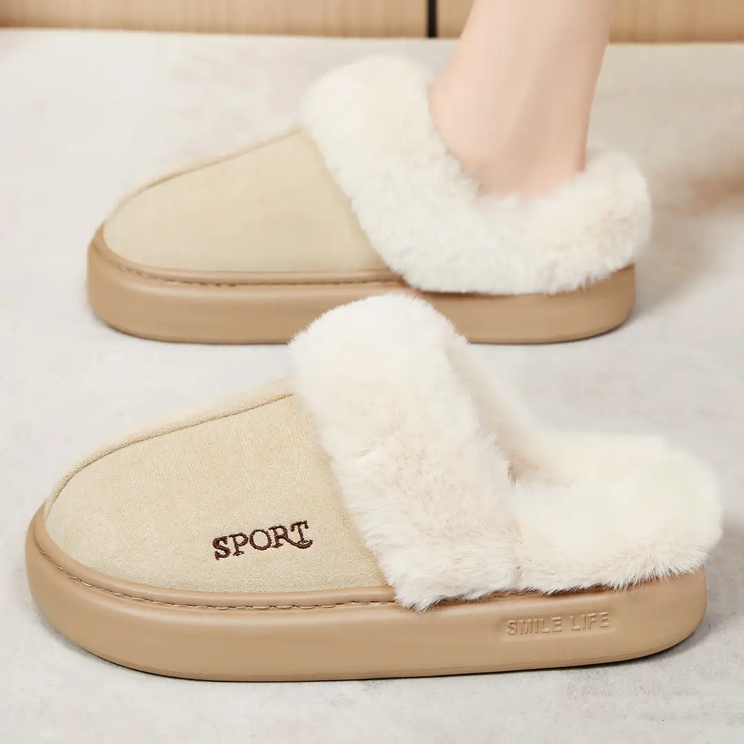 Women's Winter Cross-Border Style Large Fur-Lined Cotton Slippers, European and American Fashion Home Cotton Shoes, Non-Slip Eva Sole Simple Slippers