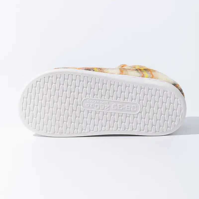 Thick Plush Cotton Slippers for Women in Autumn and Winter, Fleece-Lined, Wear-Resistant, Comfortable for Home and Outdoor Wear, Warm Snow Boots for Men