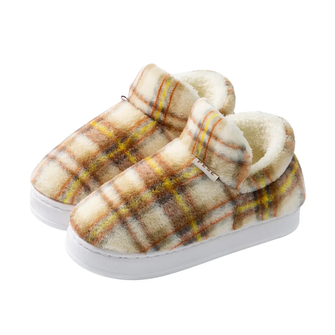 Thick Plush Cotton Slippers for Women in Autumn and Winter, Fleece-Lined, Wear-Resistant, Comfortable for Home and Outdoor Wear, Warm Snow Boots for Men