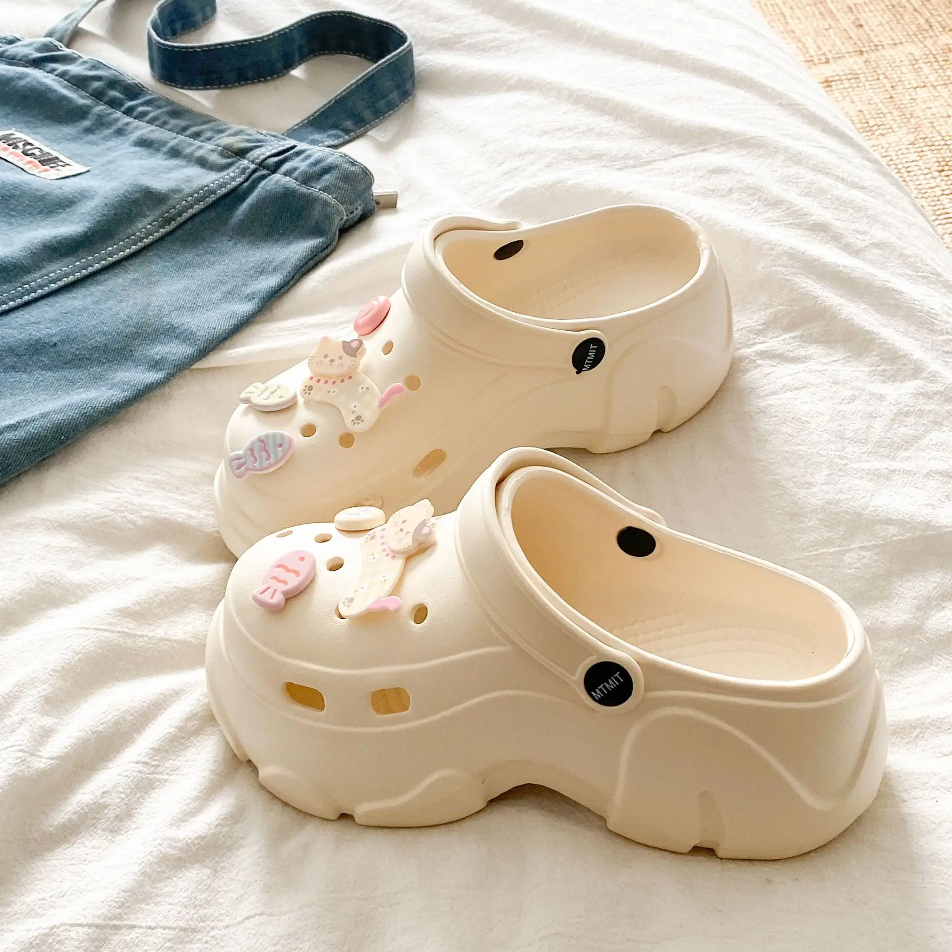 Ins Blue Butterfly Clogs Summer Women's Outer Wear - Image 62
