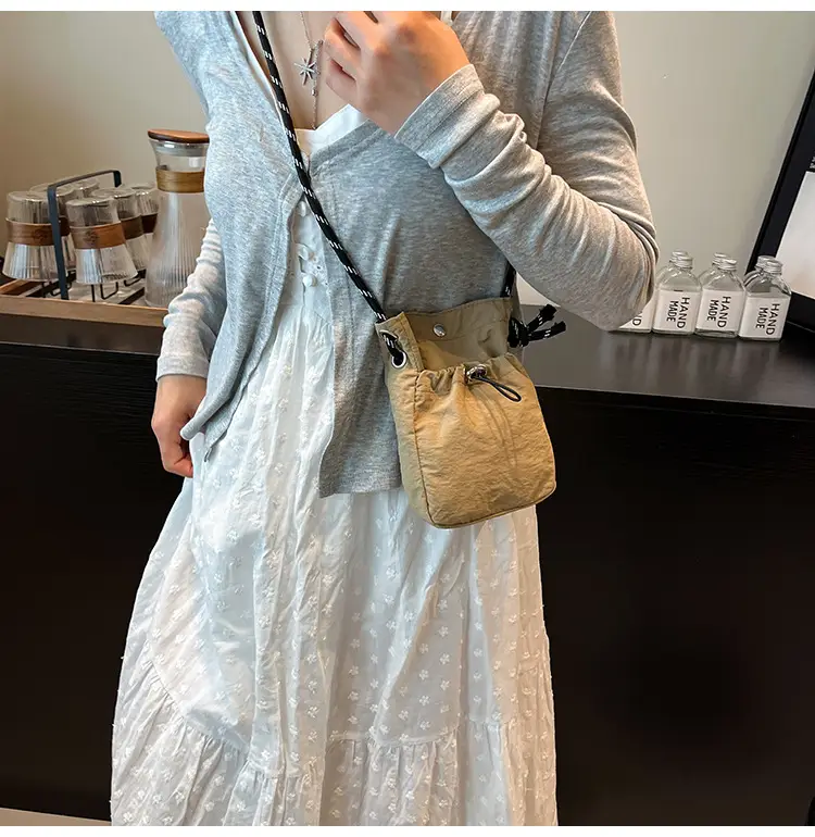 Blue Drawstring Mobile Phone Crossbody Bag for Women — feature 17