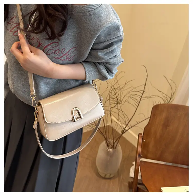 Cross-Border Women's Bags 2026 New Retro Small Square Bag — feature 19