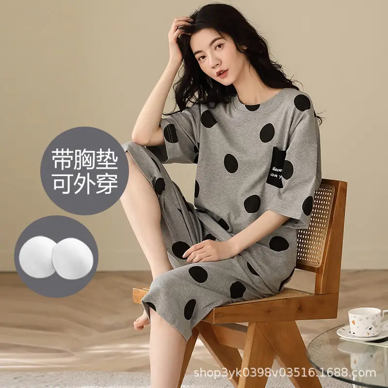 Summer 2026 New Style Women's Pajama Set with Round Neck, Three-Quarter Pants, Chest Pads, Sweet Short-Sleeve Loungewear That Can Be Worn Outside