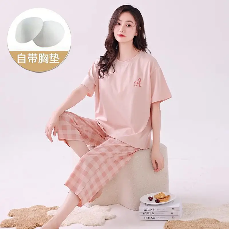 Summer 2026 New Style Women's Pajama Set with Round Neck, Three-Quarter Pants, Chest Pads, Sweet Short-Sleeve Loungewear That Can Be Worn Outside