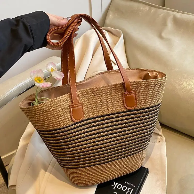 Women's Woven Straw Shoulder Bag Large Capacity Summer 2025 - Image 4