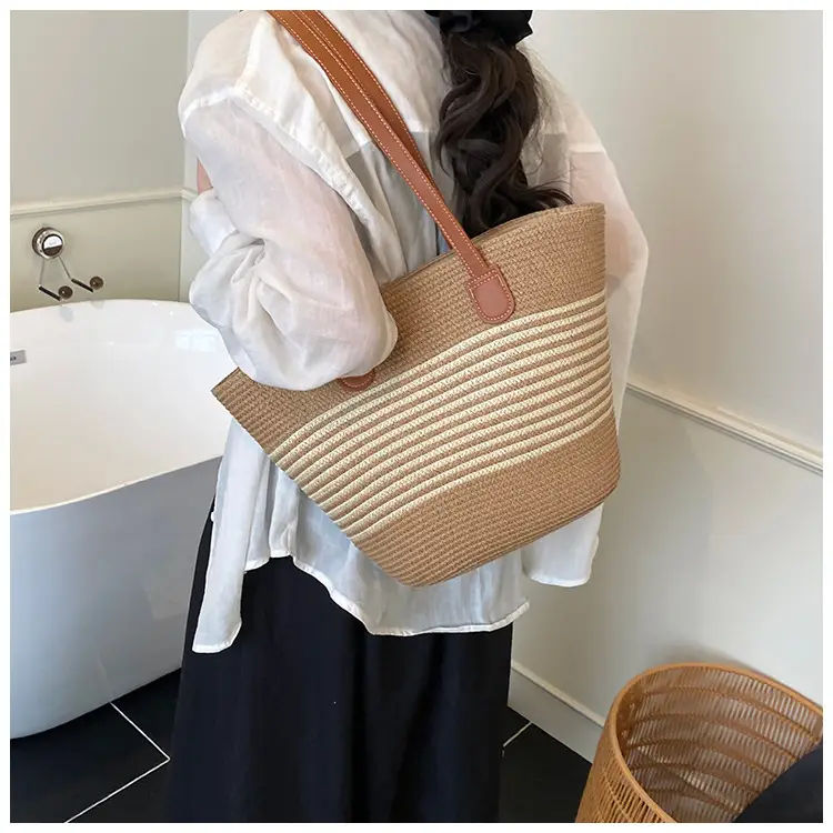 Women's Woven Straw Shoulder Bag Large Capacity Summer 2025 — feature 12