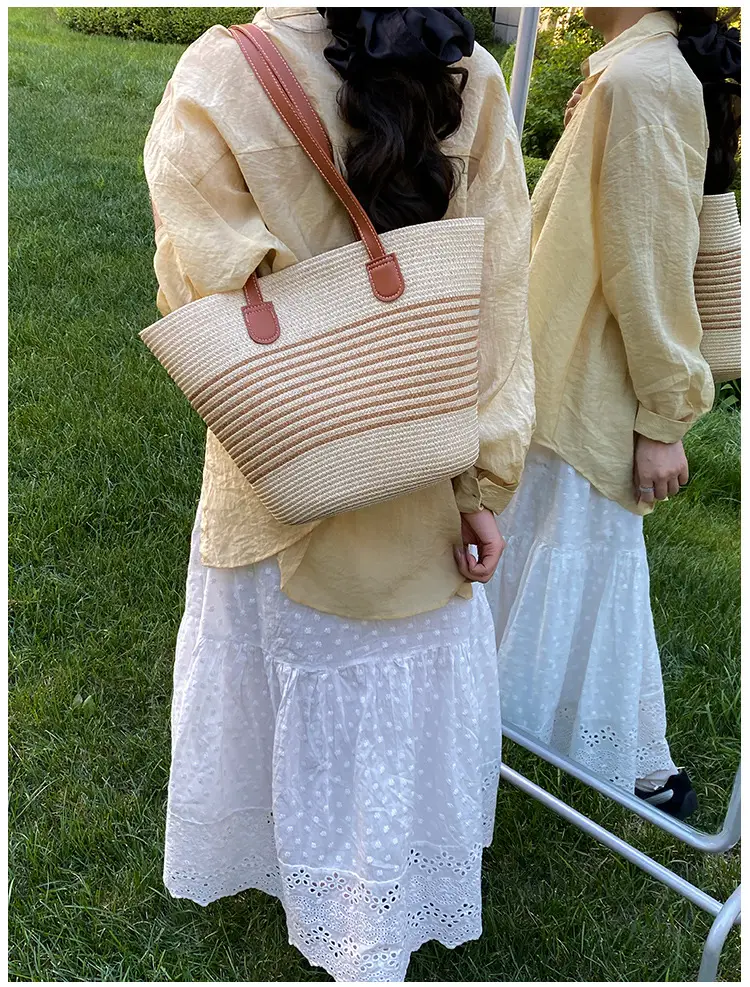 Women's Woven Straw Shoulder Bag Large Capacity Summer 2025 — feature 9