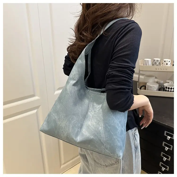Blue Miss Mini Shoulder Bag 2025 Summer — feature 7