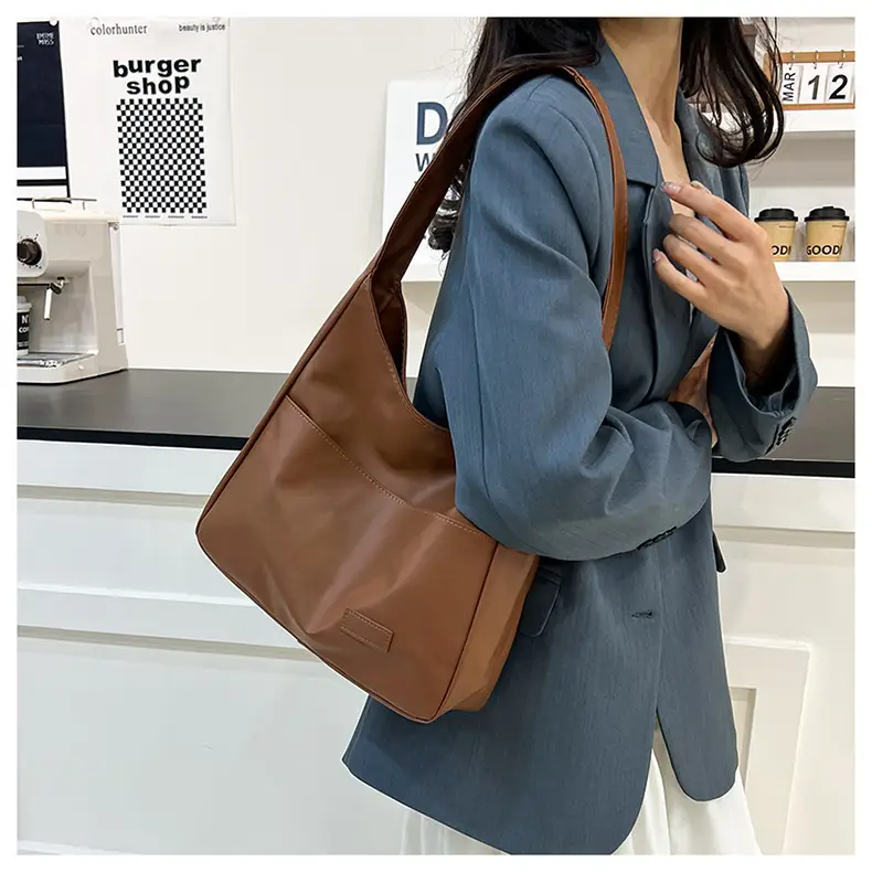 Women's Brown Leather Shoulder Bag 2025 New — feature 17