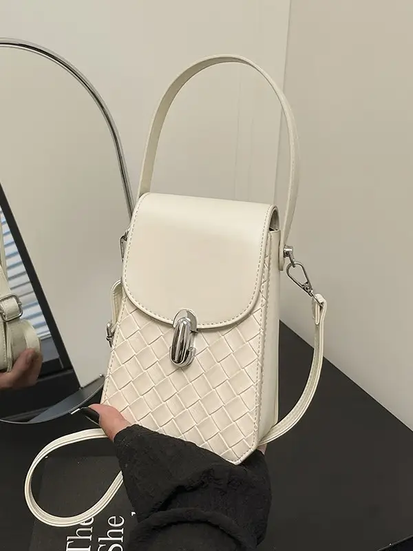 White Embroidered Shoulder Bag for Women 2025