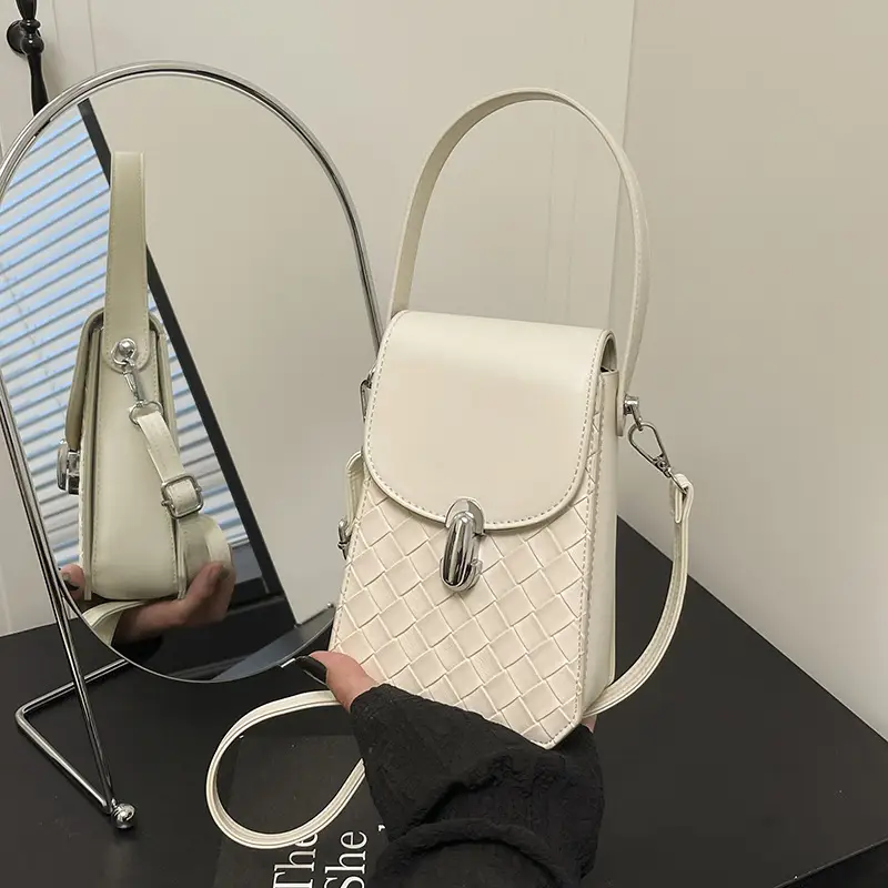 White Embroidered Shoulder Bag for Women 2025