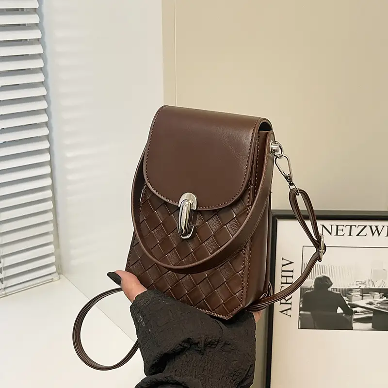 White Embroidered Shoulder Bag for Women 2025