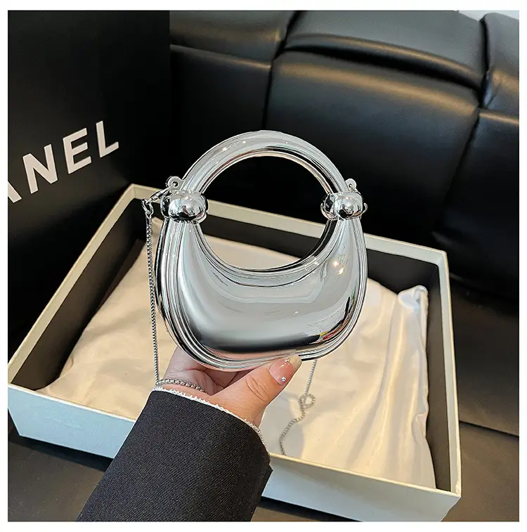 Golden Acrylic Mini Chain Shoulder Bag for Women - Image 2