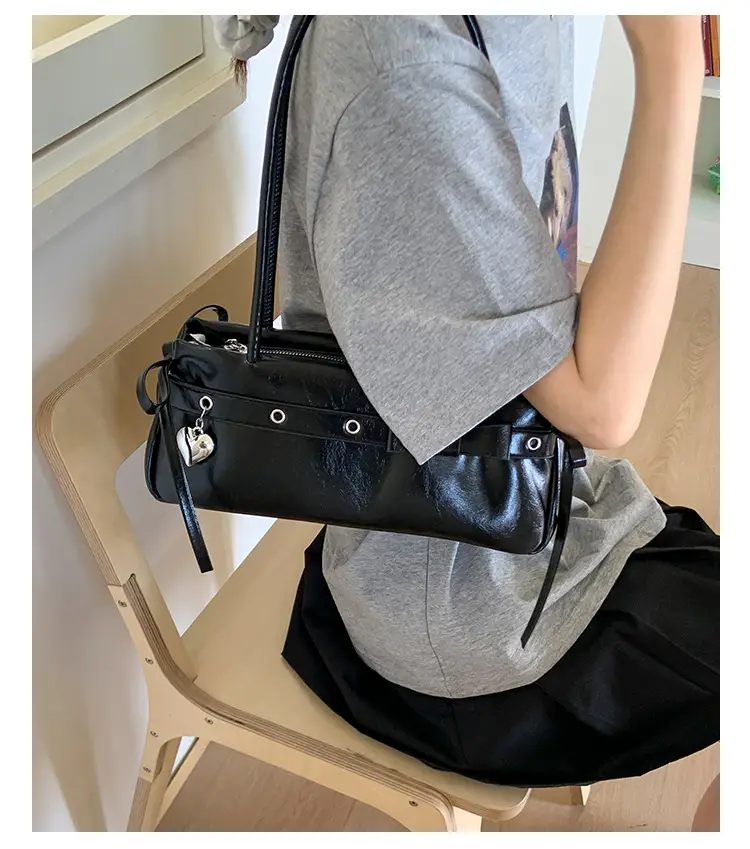 Women's Red Leather Shoulder Bag with Zipper Compartment — feature 24