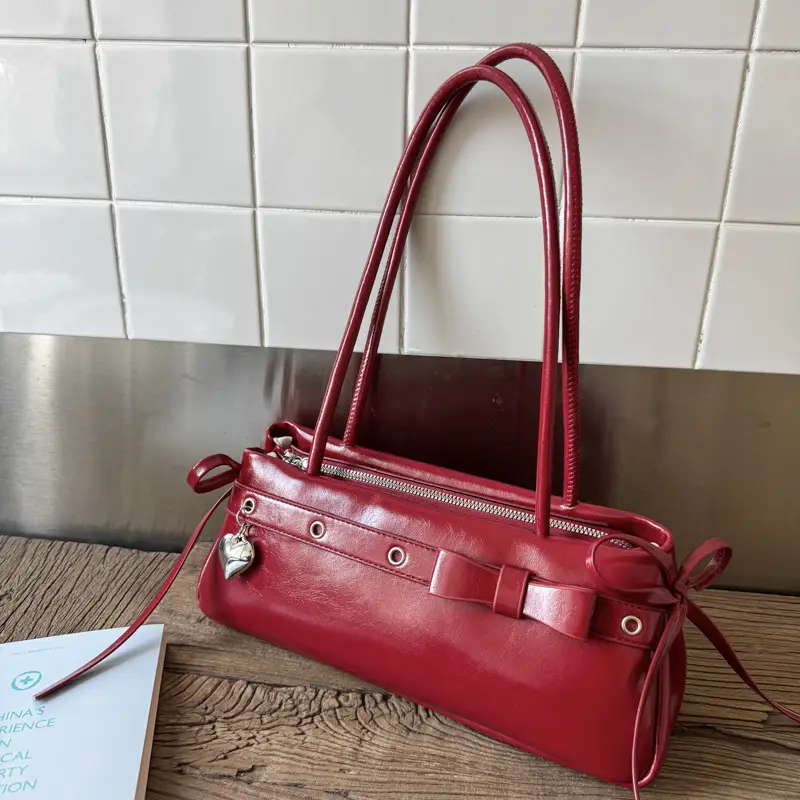 Women's Red Leather Shoulder Bag with Zipper Compartment — feature 26