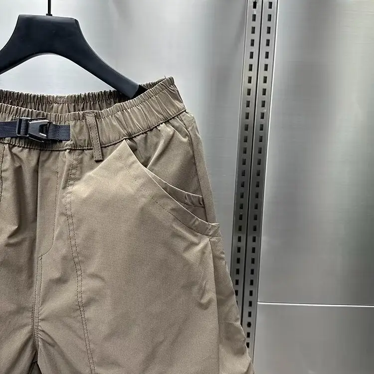 Men Brown Belted Cargo Shorts Summer Large Pocket Loose Straight Mid Length