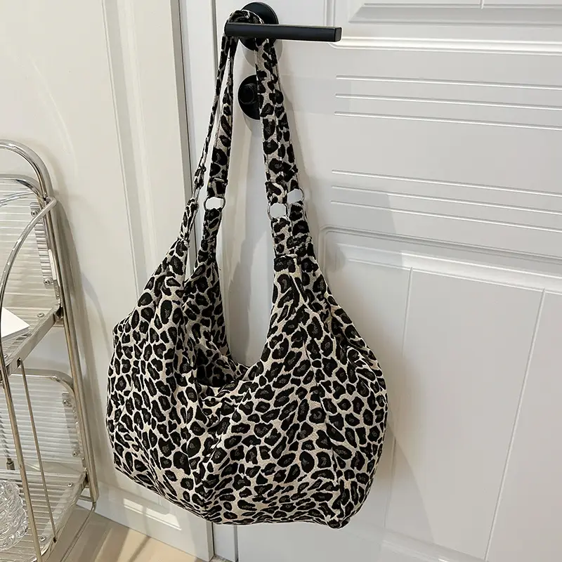 Leopard Print Shoulder Bag for Women Casual Commute - Image 7
